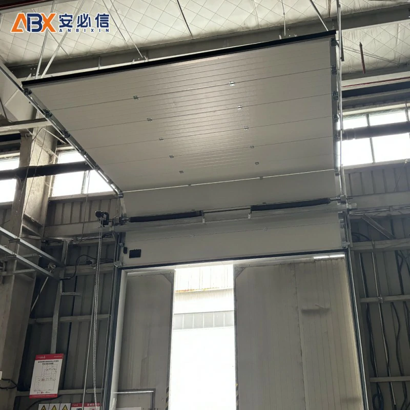兴安铝板提升门